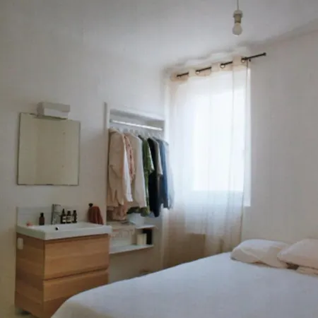 2 With Terrace Near Ocean