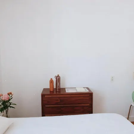 2 With Terrace Near Ocean